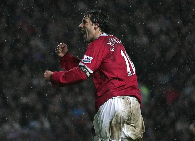 Top 10 Cầu Thủ Hay Nhất Chung Kết Champions League 5 Ruud van Nistelrooy